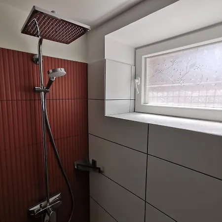 Les Desaix - Au Frais Appartement